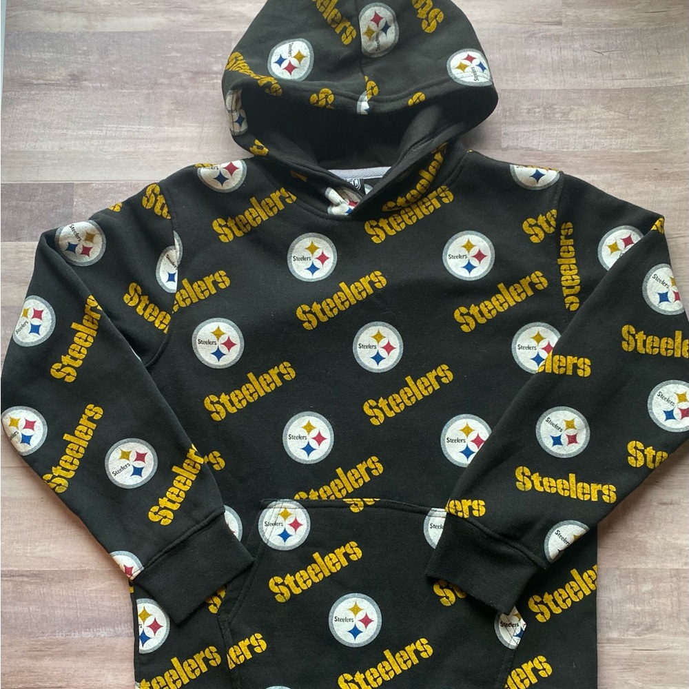 Steelers- NFL Team Apparel Black Boys Hoodie. *New without tags* Size 10/12